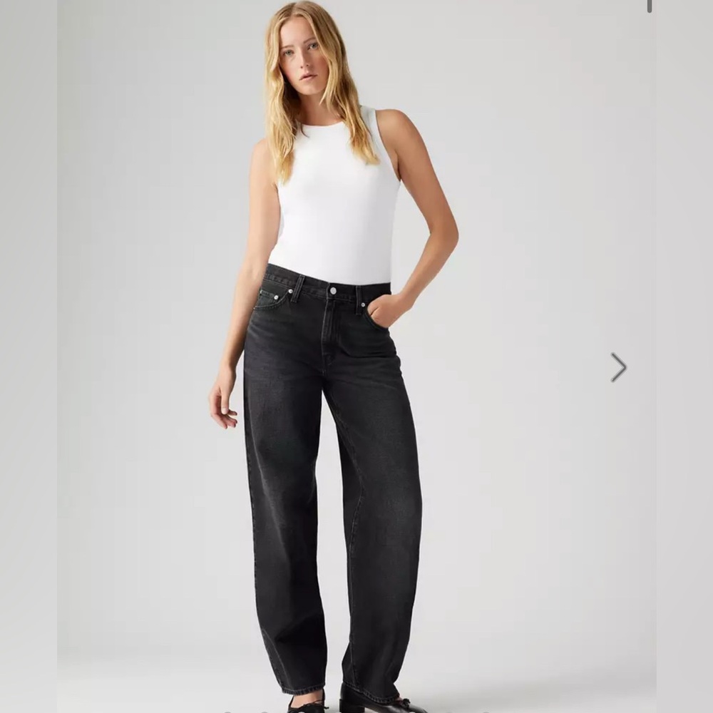 Levi’s Low Rise Baggy Dad Jeans 26